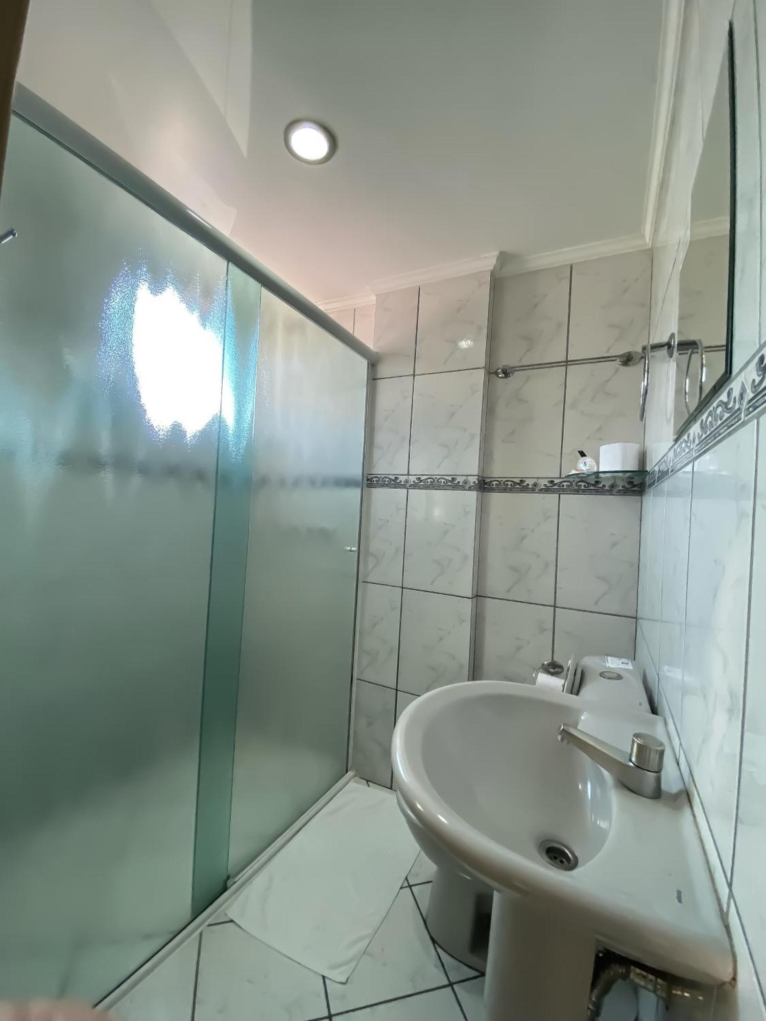 Andardac Hotel Guaramirim Bilik gambar