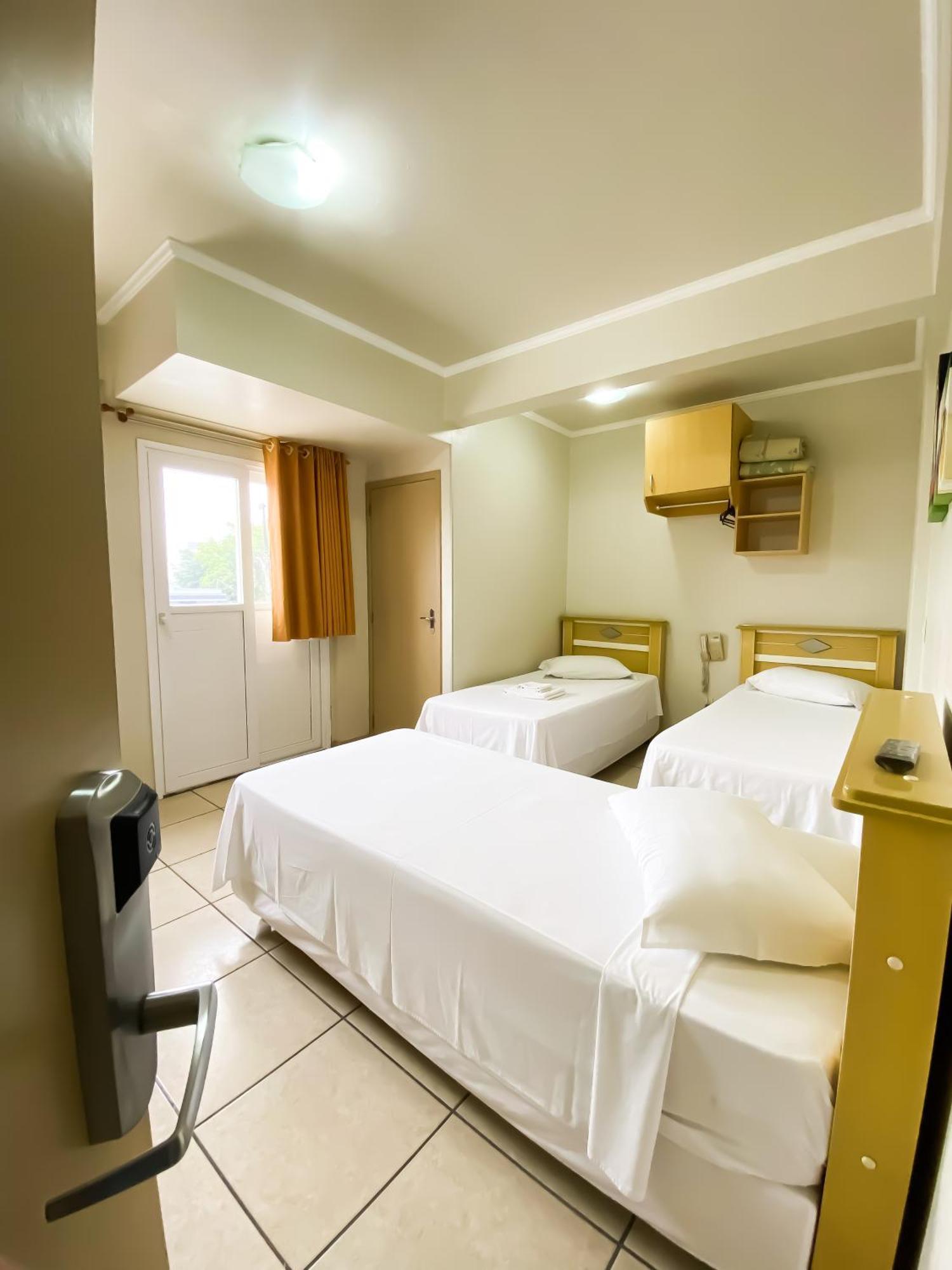 Andardac Hotel Guaramirim Luaran gambar